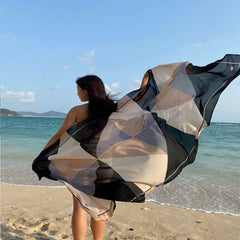 Fashionable Women’s Silk Scarves