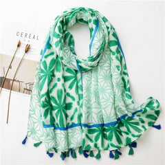 Women's Autumn Triangle Scarf