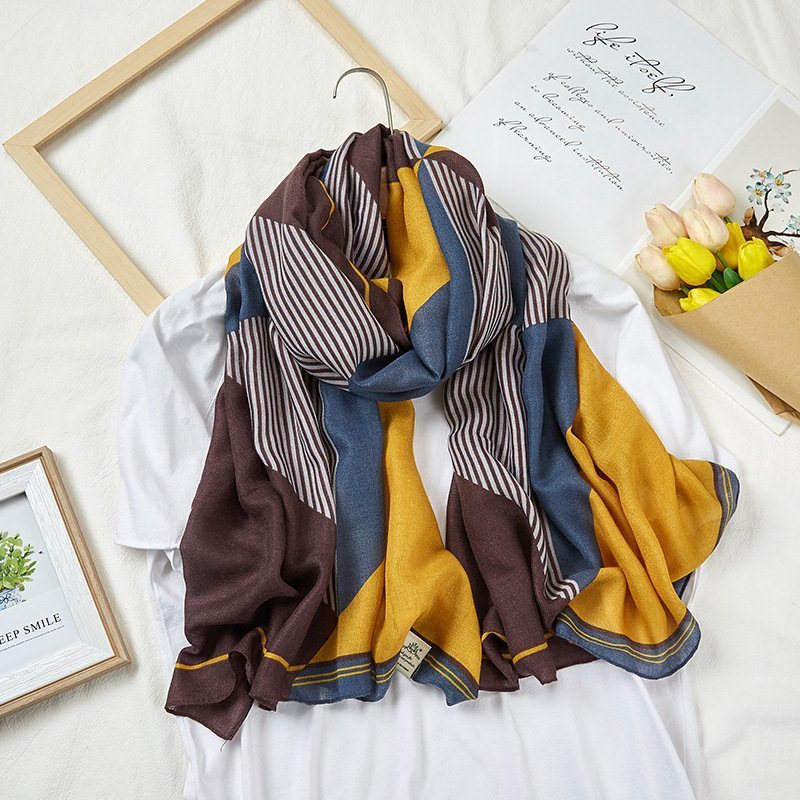 Fashionable Women’s Silk Scarves