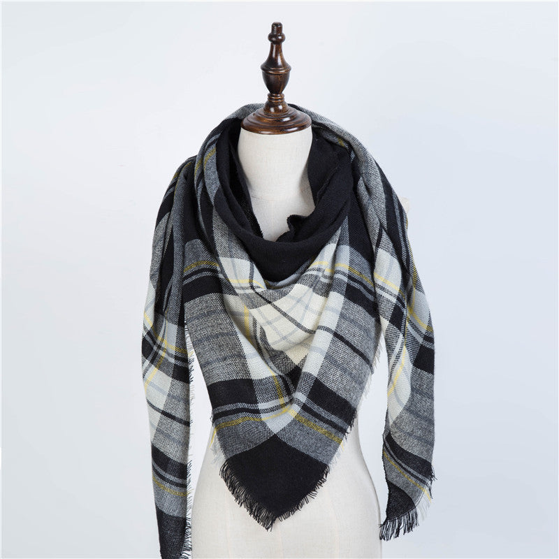 Women's Triangles Scarf